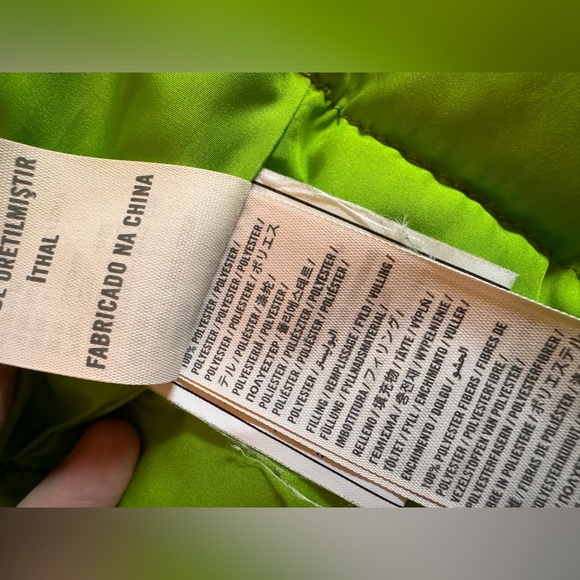 Hollister Men’s Bright Green Quilted Vest⭐️ - Picture 12 of 12